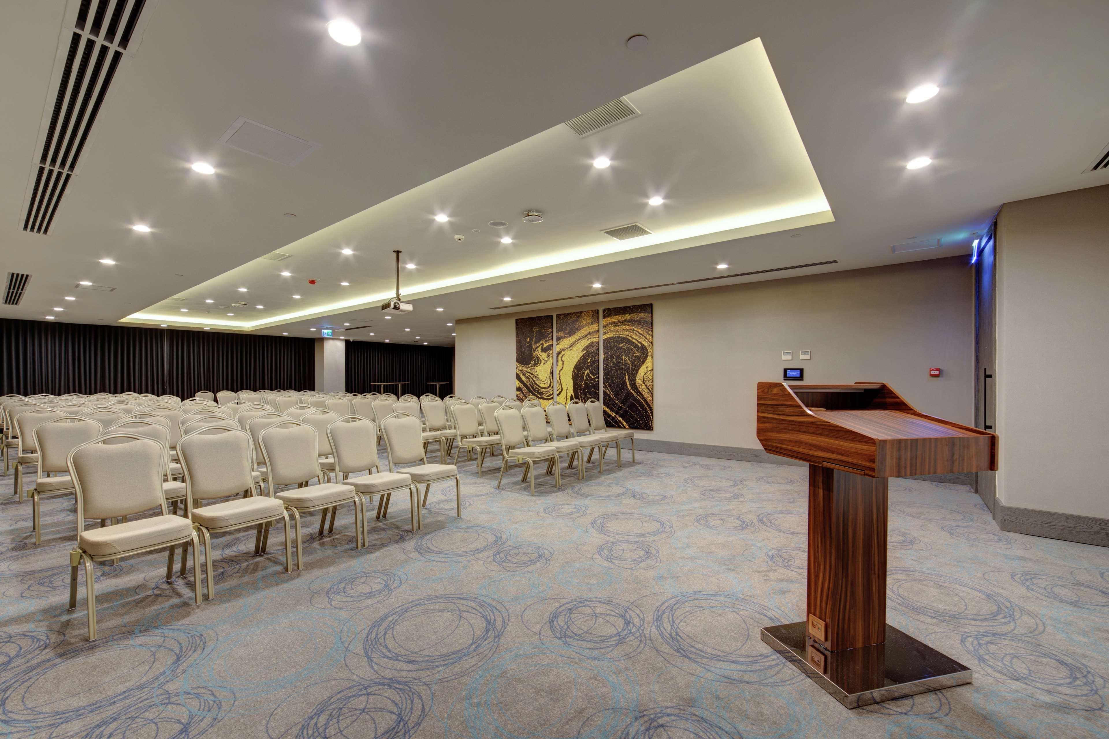 Doubletree By Hilton Adana Hotel Exterior foto