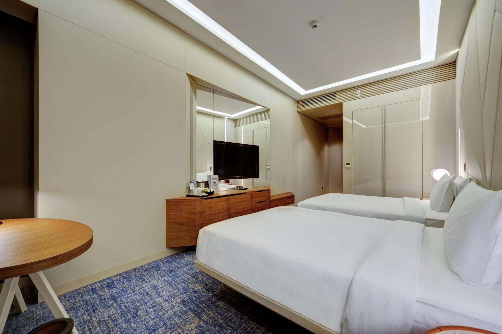 Doubletree By Hilton Adana Hotel Exterior foto