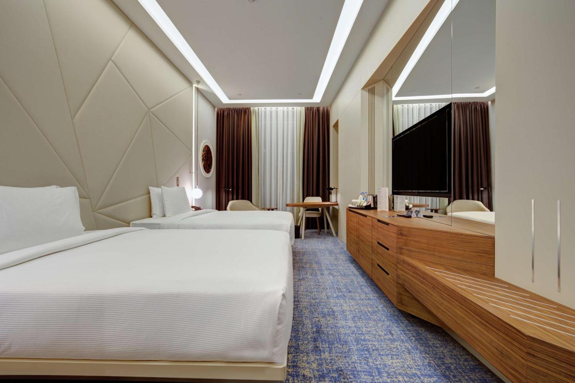 Doubletree By Hilton Adana Hotel Exterior foto